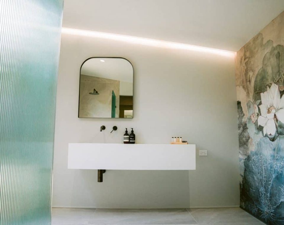 The Suite. Luxury Wedding Accommodation at The Woodhouse Wollombi, Hunter Valley. Home to The Barnstay and The Suite.